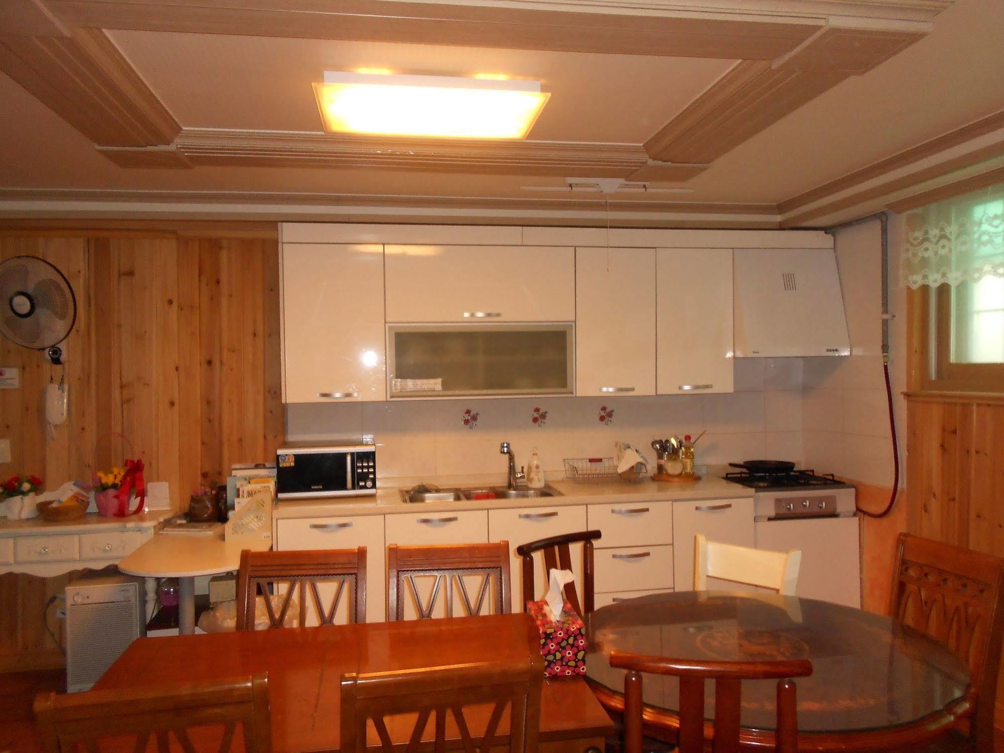 Elvis Bnb Incheon Ngoại thất bức ảnh